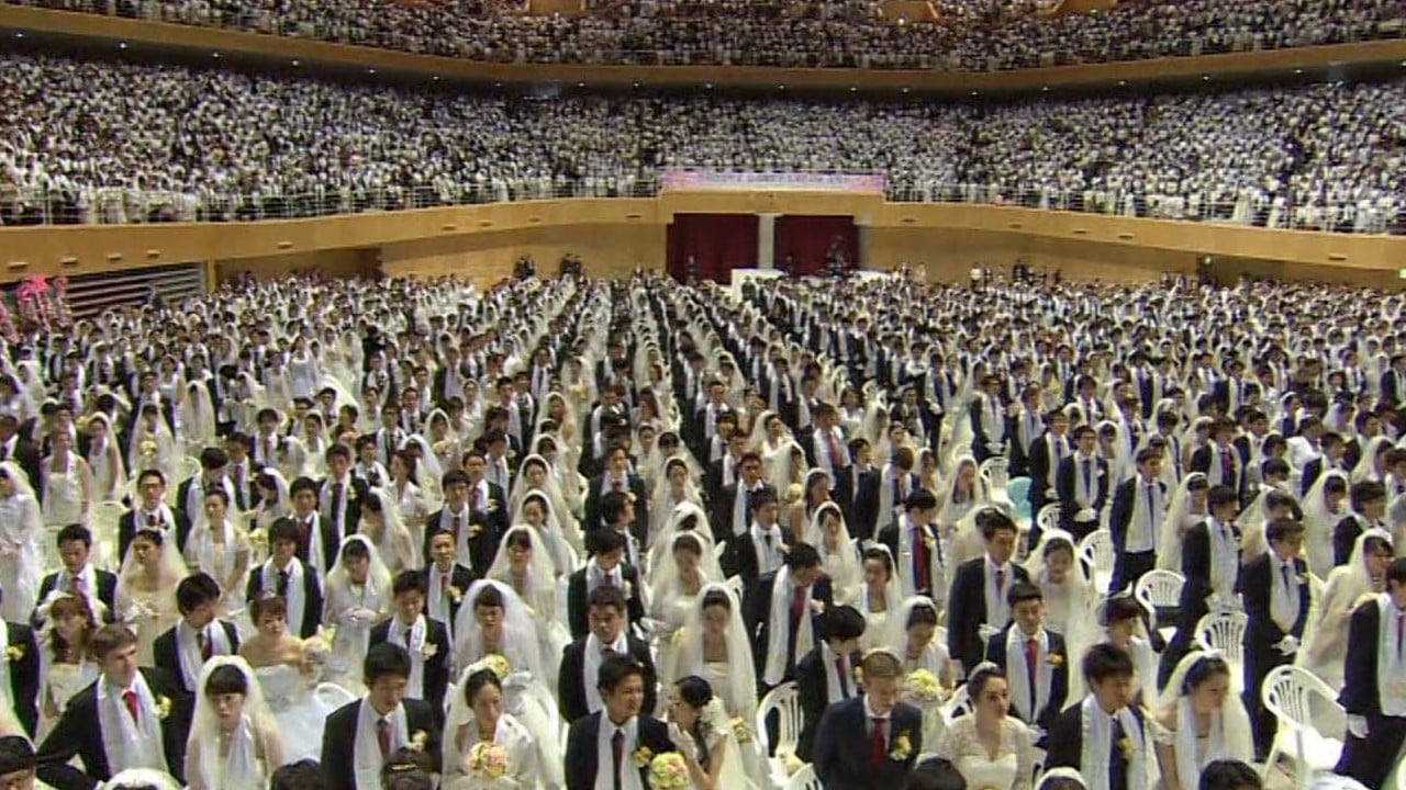 El primer ministro japonés Kishida ordena una investigación sobre la Iglesia de la Unificación mientras sus índices de aprobación caen en picado 